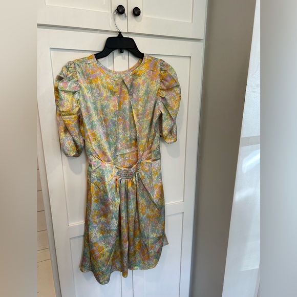 Vero Moda satin mini dress with ruched detail pastel floral - Picture 7 of 8